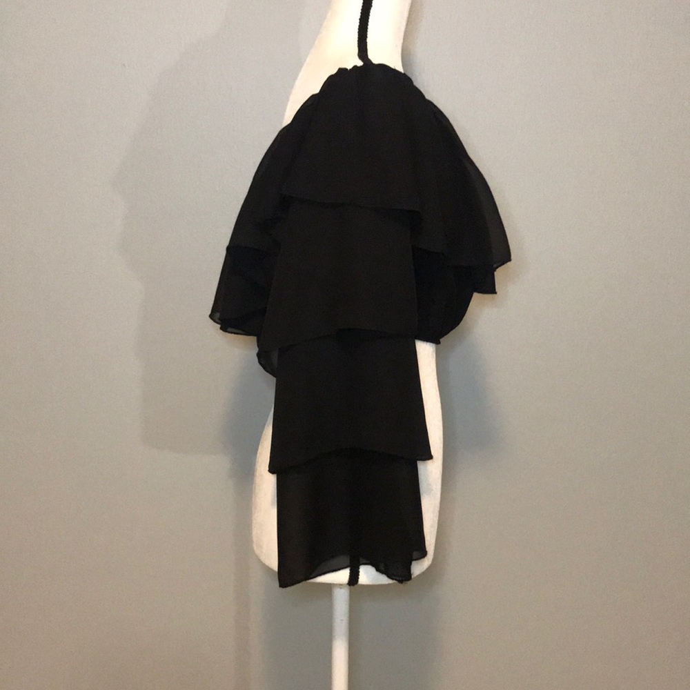 ✨Super cute Windsor ruffled crop top - Picture 5 of 5